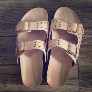 Pink foam sandals